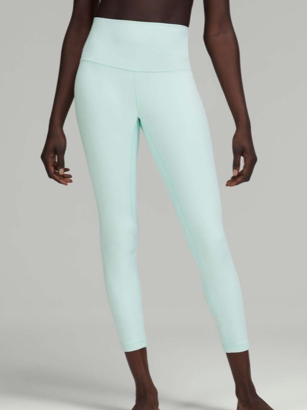 NWT Lululemon Align High-Rise Pant 25"
Delicate Mint